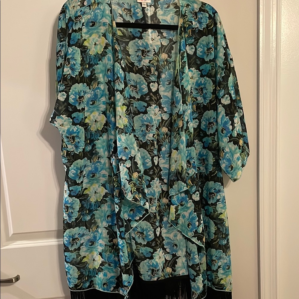 LuLaRoe Black Oversized Boxy Sweater 3/4 Sleeve
